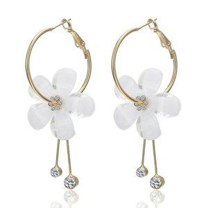 BRAND NEW ** Beautiful Petal Drop Hoop Earrings